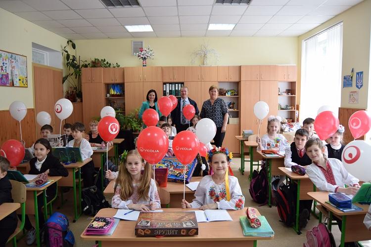 Нагородження школа 166